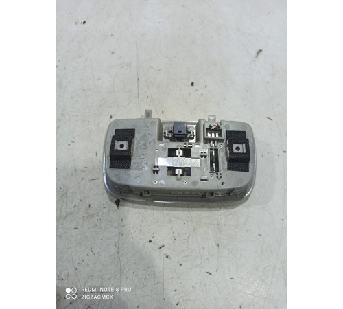 Плафон внутреннего освещения салона