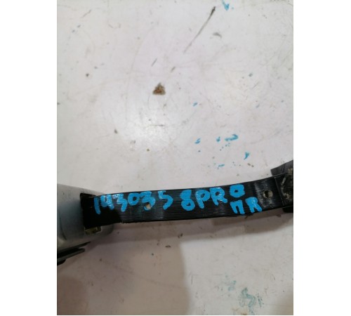 Ограничитель двери передний правый