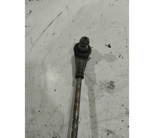 Стойка стабилизатора передняя