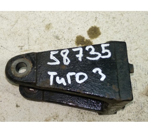 Кронштейн задней подушки