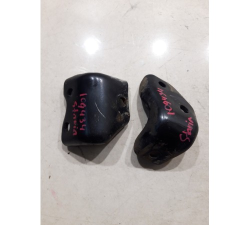 Комплект кронштейнов (креплений) переднего подрамника (2шт)