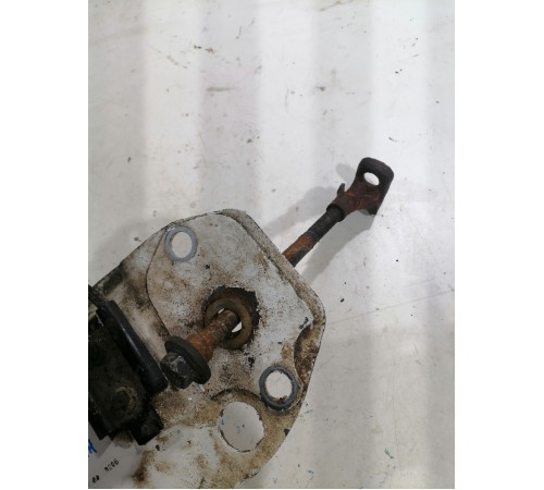 Ответная часть замка двери