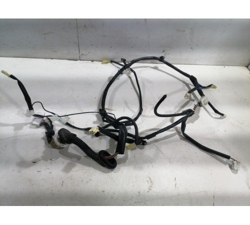 Электропроводка багажника (правая)