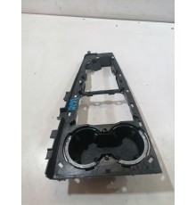 Накладка центральной консоли с подстаканниками