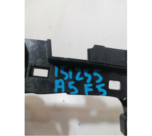 Накладка центральной консоли с подстаканниками