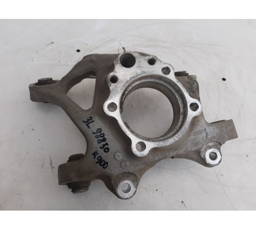 Кулак поворотный(задний левый)