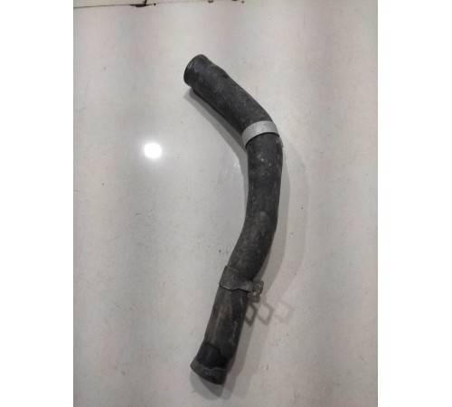 Патрубок системы охлаждения