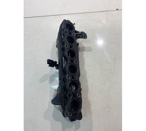 Впускной коллектор (левый)