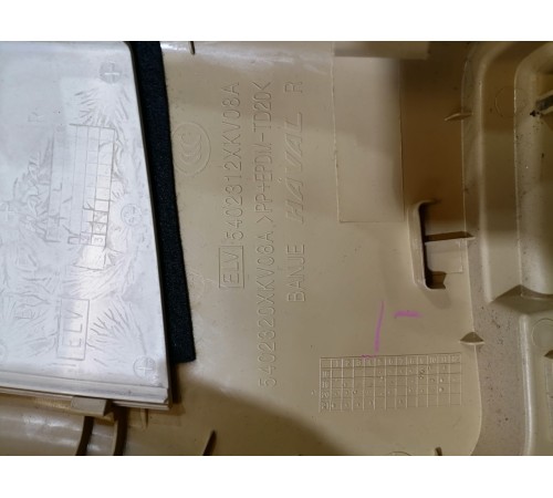 Обшивка стойки задняя правая