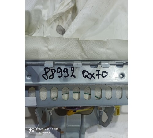 Подушка безопасности переднего пассажира