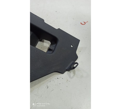 Накладка порога передняя левая