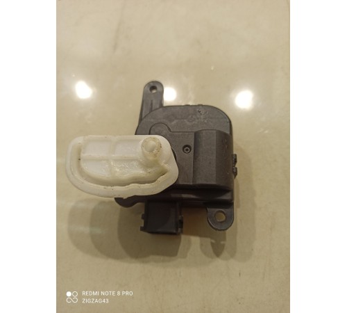 Моторчик привода заслонок отопителя