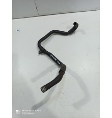 Патрубок системы охлаждения