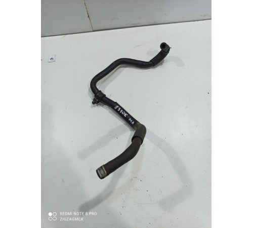 Патрубок системы охлаждения