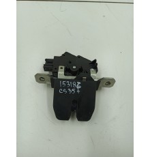 Замок двери багажника