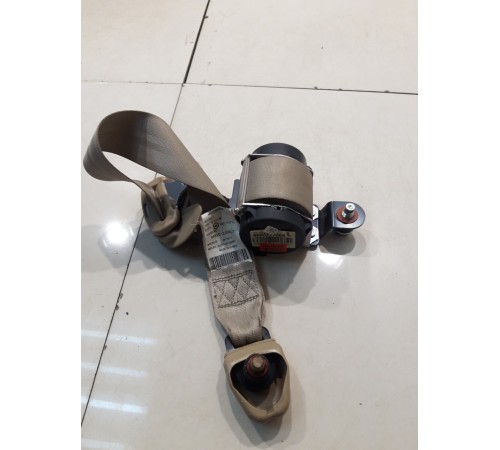 Ремень безопасности (задний, левый)