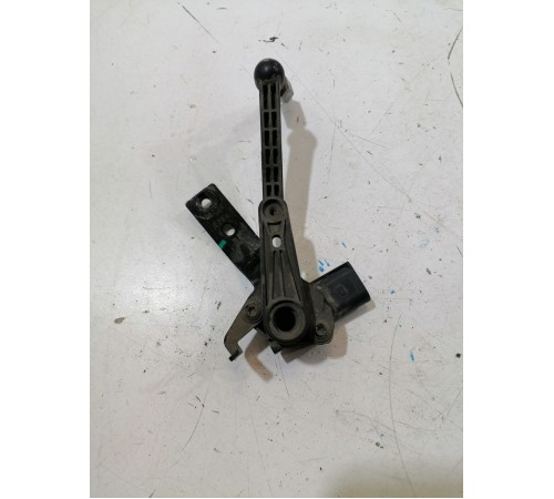 Датчик дорожного просвета (уровня пола) задний левый