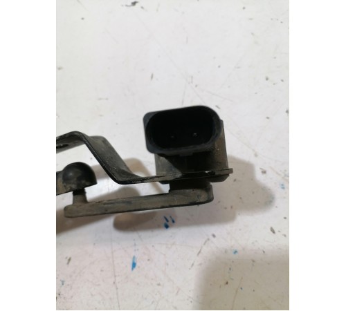 Датчик дорожного просвета (уровня пола) задний левый