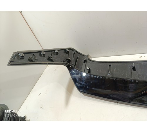 Спойлер (дефлектор) багажника 