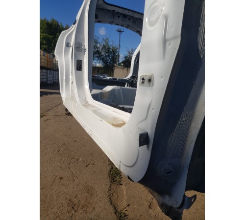 Порог со стойкой правый