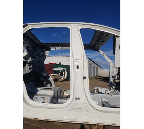 Порог со стойкой правый