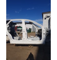 Порог со стойкой правый