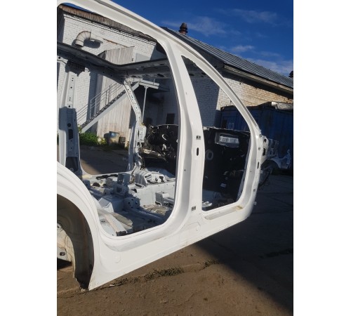 Порог со стойкой правый