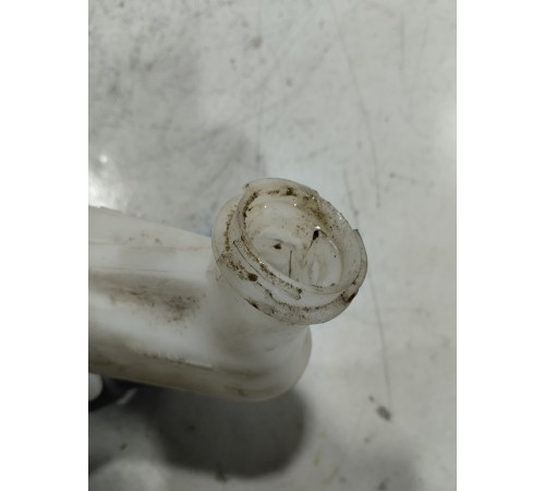 Главный тормозной цилиндр с бачком