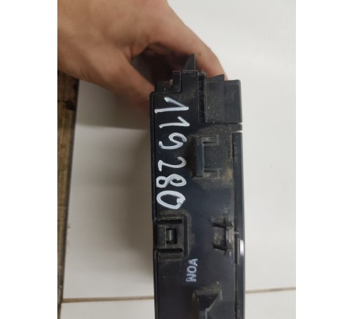 Блок управления климат контролем задний