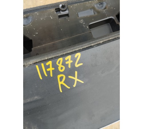 Спойлер крышки багажника