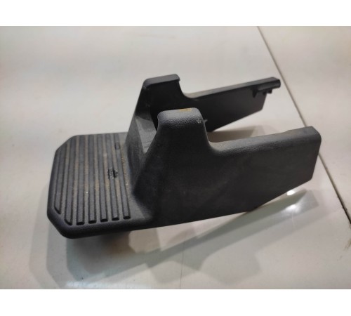 Заглушка крепления сиденья