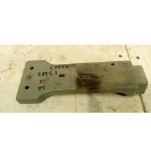 Кронштейн заднего бампера