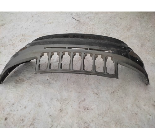 Бампер перед.