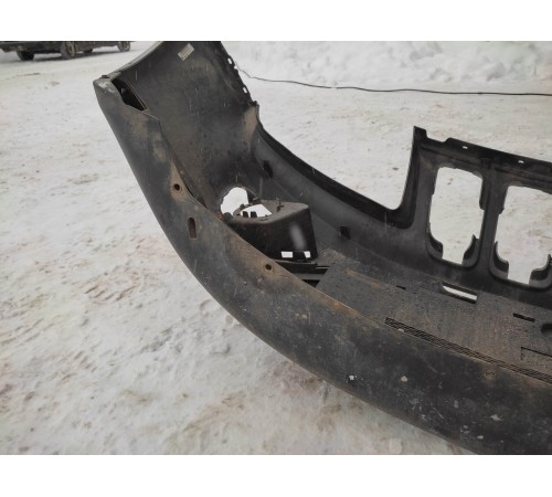 Бампер перед.