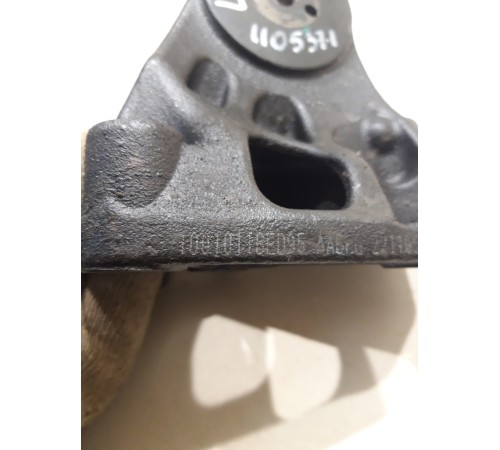 Кронштейн опоры двигателя левый