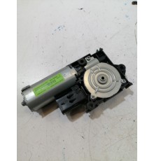 Моторчик люка крыши задний