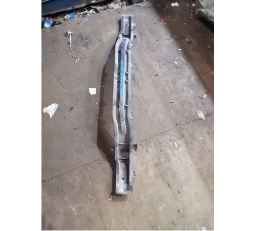 Усилитель заднего бампера