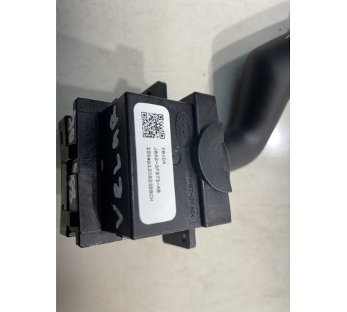 Подрулевой переключатель стеклоочистителей