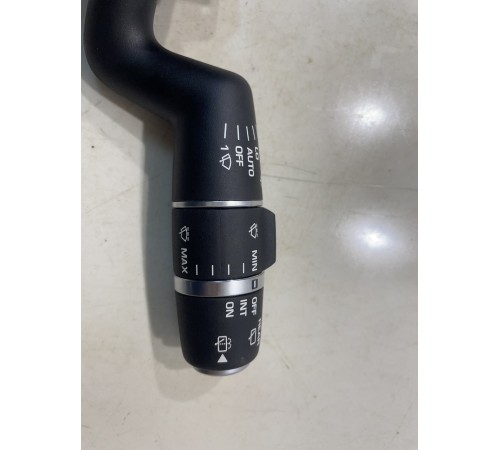 Подрулевой переключатель стеклоочистителей