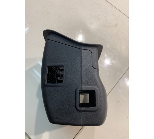 Кожух рулевой колонки