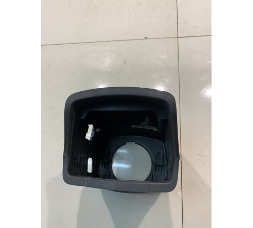 Кожух рулевой колонки