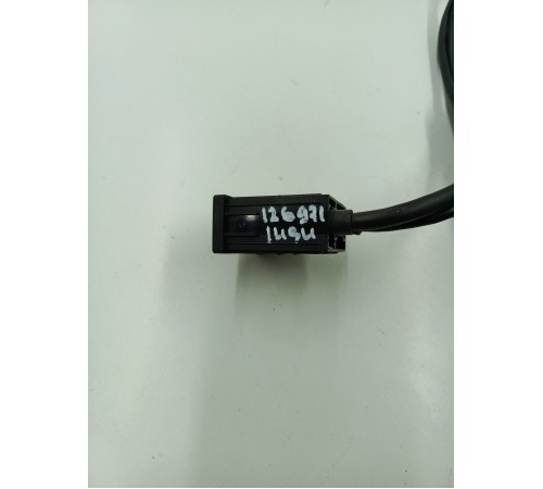 Разъем USB AUX