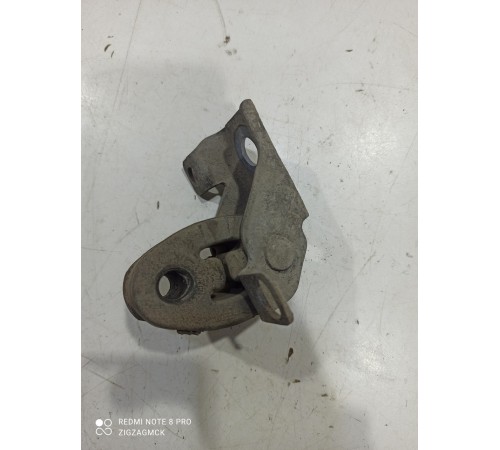 Кронштейн глушителя