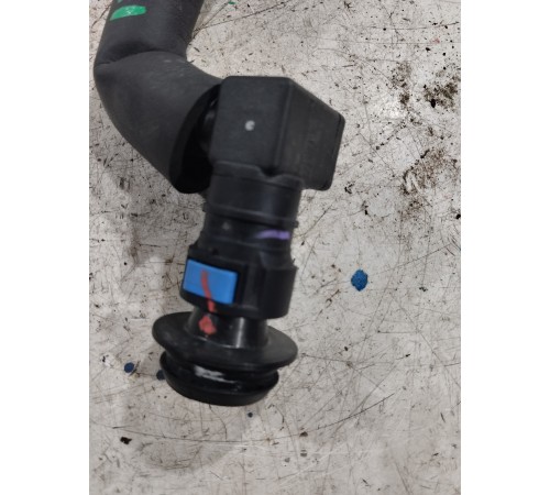 Трубка топливная с электромагнитным клапаном