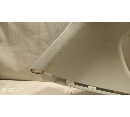 Обшивка задней стойки (левая)