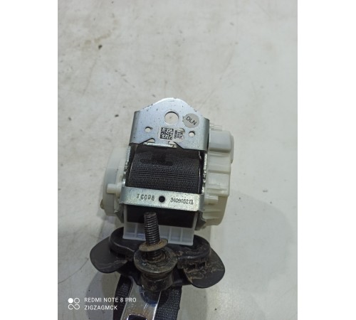 Ремень безопасности (задний левый)