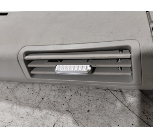 Обшивка центральной стойки левая верхняя