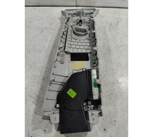 Обшивка центральной стойки левая верхняя