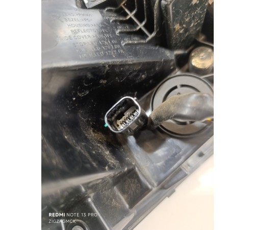 Фонарь задний правый наружный