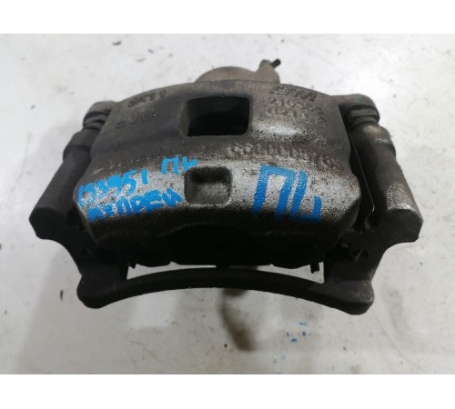 Суппорт передний левый